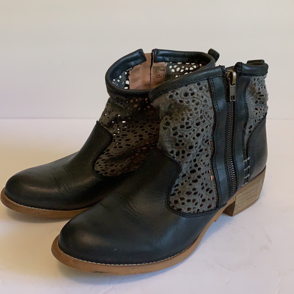 Musse & Cloud] Leather Western-Style Ankle Boots Yellowstone